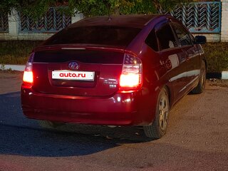 2005 Toyota Prius II Рестайлинг (XW20), красный, 780000 рублей, вид 1