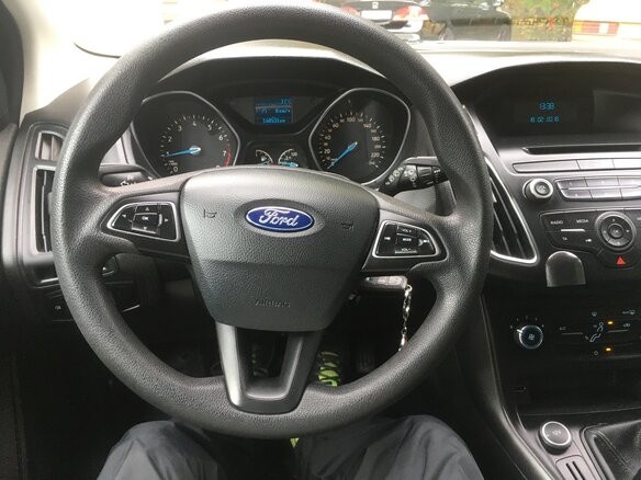 2018 Ford Focus III Рестайлинг, белый, 1090000 рублей - вид 10