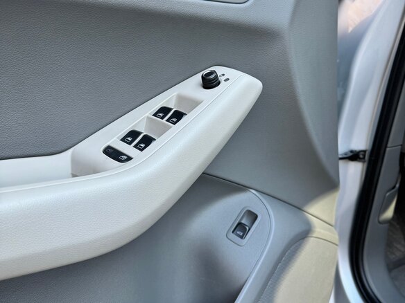 2011 Audi Q5 I (8R), серебристый - вид 8