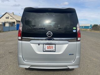 2017 Nissan Serena S-Hybrid V (C27), серый, 1740000 рублей, вид 3