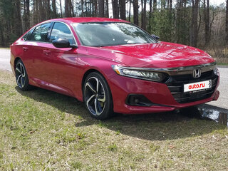 2021 Honda Accord X Рестайлинг, красный, 1600000 рублей, вид 1