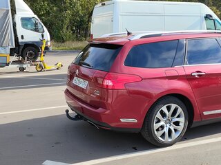 2010 Citroen C5 II, красный, 1135000 рублей, вид 4