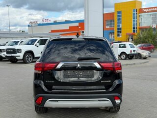 2019 Mitsubishi Outlander III Рестайлинг 3, чёрный, 2150000 рублей, вид 5