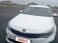 2019 Kia Optima IV Рестайлинг, белый, 1500000 рублей - вид 3