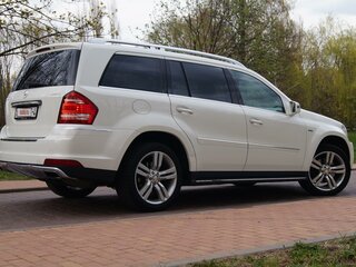 2011 Mercedes-Benz GL-Класс 350 I (X164) Рестайлинг, белый, 2000000 рублей, вид 4