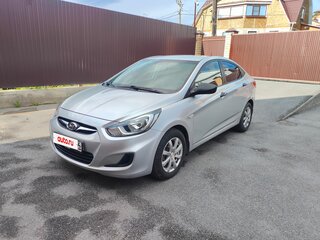 2014 Hyundai Solaris I, серебристый, 850000 рублей, вид 1
