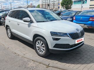 2021 Skoda Karoq DSG7 I, белый, 1930000 рублей, вид 3
