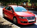 2010 Volkswagen Passat B6, красный, 1100000 рублей - вид 1
