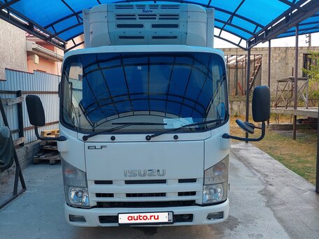 2013 Isuzu Elf (N-series), белый, 2000000 рублей, вид 4