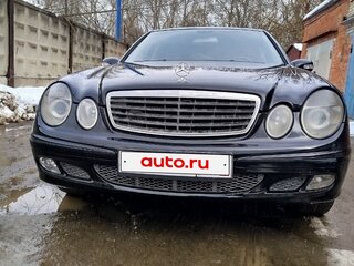 2005 Mercedes-Benz E-Класс 200 III (W211, S211), чёрный, 1000000 рублей, вид 1