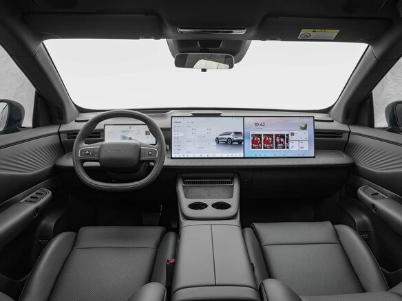 2026 Nissan NX8 81 kWh, белый - вид 7