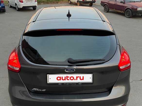 2017 Ford Focus III Рестайлинг, серый, 950000 рублей - вид 5