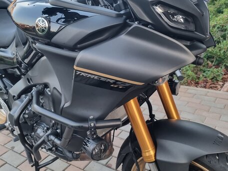 2023 Yamaha Tracer 9, чёрный, 1750000 рублей, вид 2