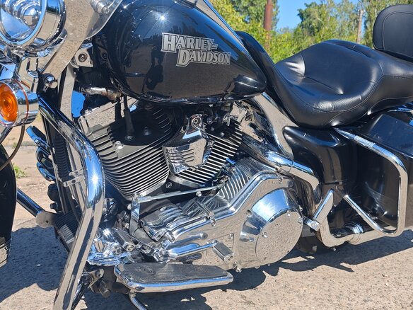 2005 Harley-Davidson Road King, чёрный, 900000 рублей - вид 8