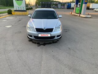 2012 Skoda Octavia II (A5) Рестайлинг, серебристый, 905000 рублей, вид 2