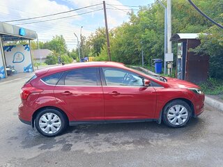 2011 Ford Focus III, красный, 750000 рублей, вид 4