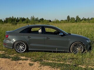 2019 Audi A3 III (8V) Рестайлинг, серый, 2000000 рублей, вид 4