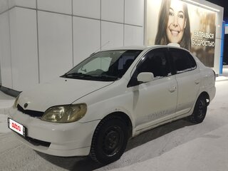 2000 Toyota Platz, белый, 320000 рублей, вид 2