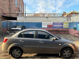 2009 Kia Rio II Рестайлинг, серый, 520000 рублей, вид 3