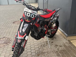 2025 BSE Z7, чёрный, 200000 рублей, вид 1