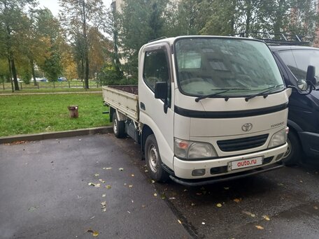 2006 Toyota Toyoace, белый, 1750000 рублей, вид 2