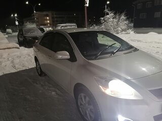 2012 Toyota Belta I, белый, 1300000 рублей, вид 1