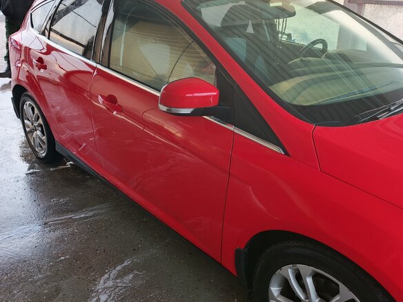 2013 Ford Focus III, красный, 820000 рублей - вид 17
