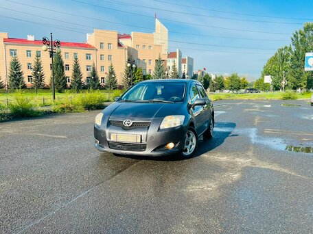 Toyota Auris I
