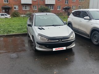 2007 Peugeot 206, серебристый, 300000 рублей, вид 2