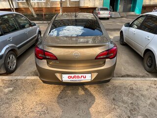 2013 Opel Astra J Рестайлинг, бежевый, 900000 рублей, вид 5