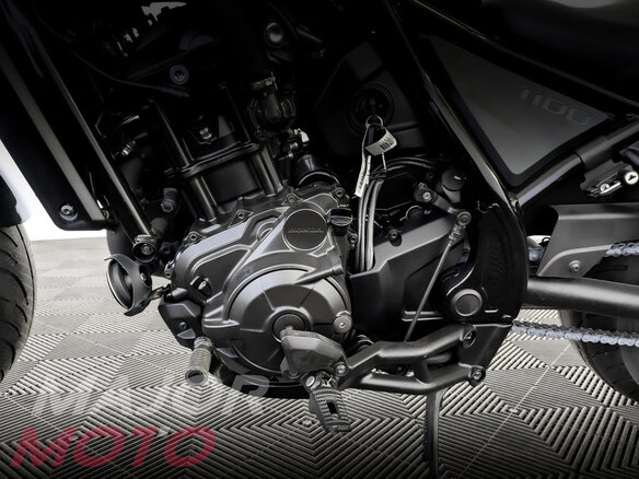 2021 Honda CMX 1100 Rebel, серый, 1015000 рублей - вид 11