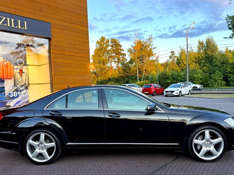 2010 Mercedes-Benz S-Класс 350 V (W221) Рестайлинг, чёрный, 3750000 рублей, вид 5