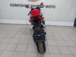 2024 Honda CBR 650R, красный, 1299000 рублей, вид 4