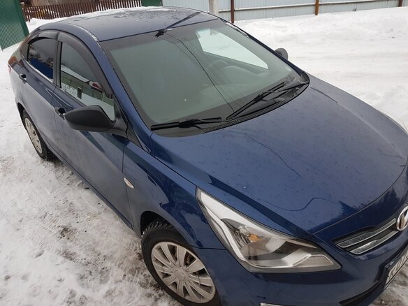 2014 Hyundai Solaris I Рестайлинг, синий, 900000 рублей - вид 5