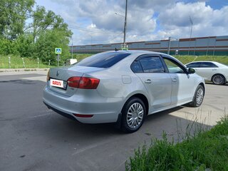 2011 Volkswagen Jetta VI, серебристый, 850000 рублей, вид 4