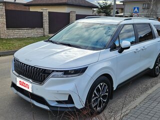 2023 Kia Carnival IV, жёлтый, 4520000 рублей, вид 3