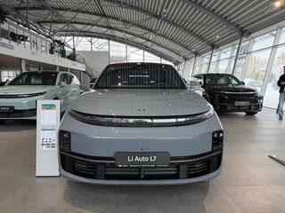 2025 Li Auto (Lixiang) L7 52.3 kWh I Рестайлинг, голубой, 10790000 рублей, вид 2