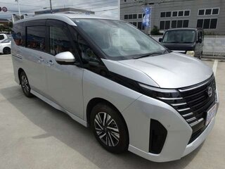 2023 Nissan Serena VI (C28), серебристый, 2100000 рублей, вид 4