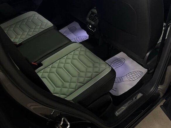 2023 Volkswagen Tayron I Рестайлинг, чёрный, 2350000 рублей - вид 11