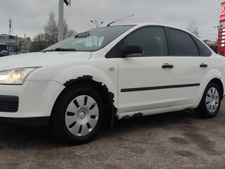 2005 Ford Focus II, белый, 249000 рублей, вид 2