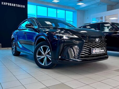 Lexus RX V