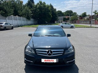 2012 Mercedes-Benz C-Класс 180 BlueEFFICIENCY III (W204) Рестайлинг, чёрный, 1700000 рублей, вид 1