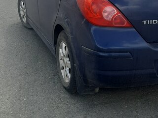 2011 Nissan Tiida I Рестайлинг, синий, 800000 рублей, вид 4