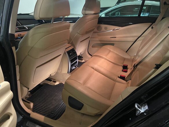 2013 BMW 5 серии Gran Turismo 535i xDrive VI (F10/F11/F07) Рестайлинг, чёрный, 2700000 рублей - вид 27