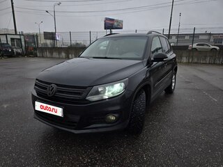 2014 Volkswagen Tiguan I Рестайлинг, чёрный, 900000 рублей, вид 1