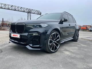2020 BMW X7 30d I (G07), чёрный, 8200000 рублей, вид 2