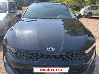 2021 Kia K5 III, чёрный, 2330000 рублей, вид 1
