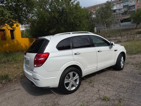 2014 Chevrolet Captiva I Рестайлинг 2, белый, 1450000 рублей, вид 5