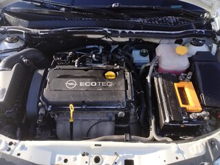 2012 Opel Astra H Рестайлинг, белый, 530000 рублей, вид 1