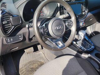 2019 Kia Soul III, красный, 1890000 рублей, вид 4